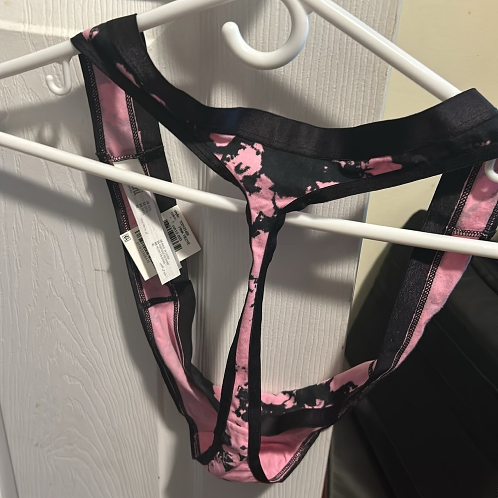NWT PLUS SIZE THONG - Picture 2 of 5